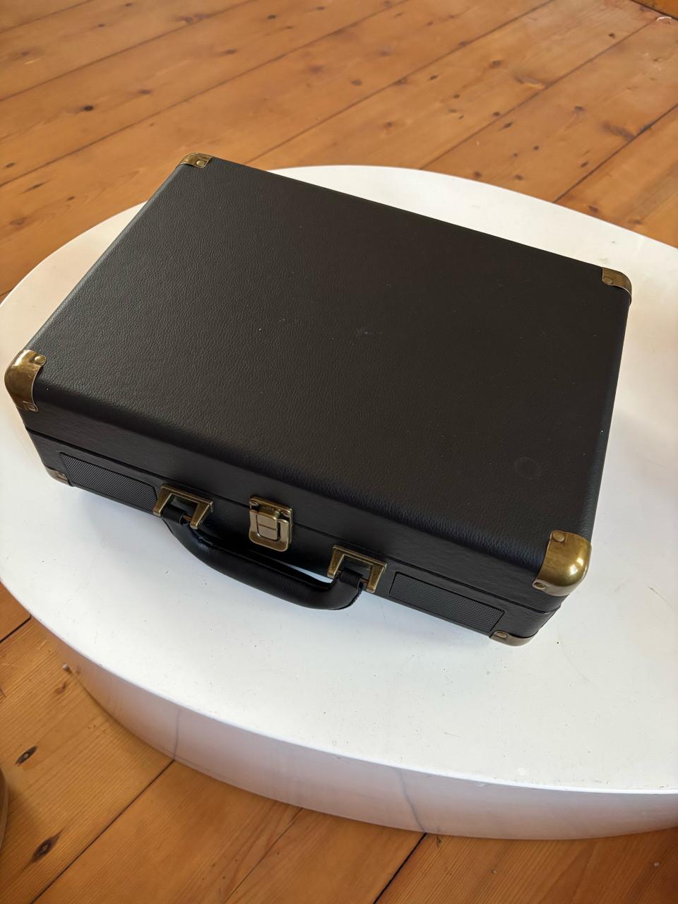 Muse MT-103GD kofferplatenspeler – nieuw in doos