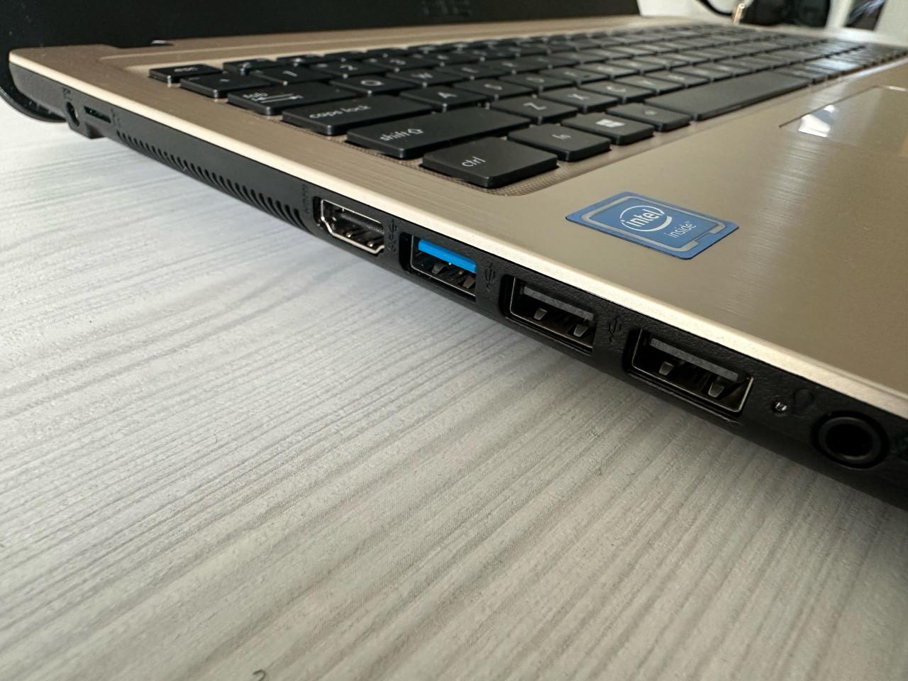 Asus laptop / SSD /