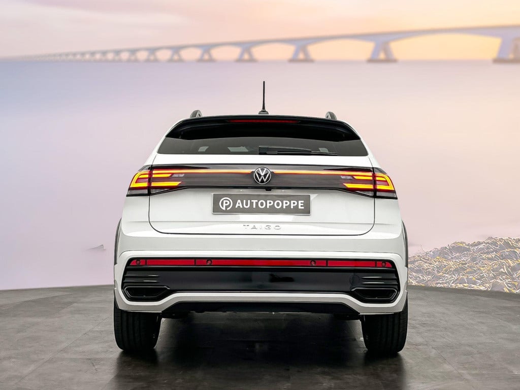 Volkswagen Taigo r-line-edition 1.5 110 kw / 150 pk tsi cuv 7 versn
