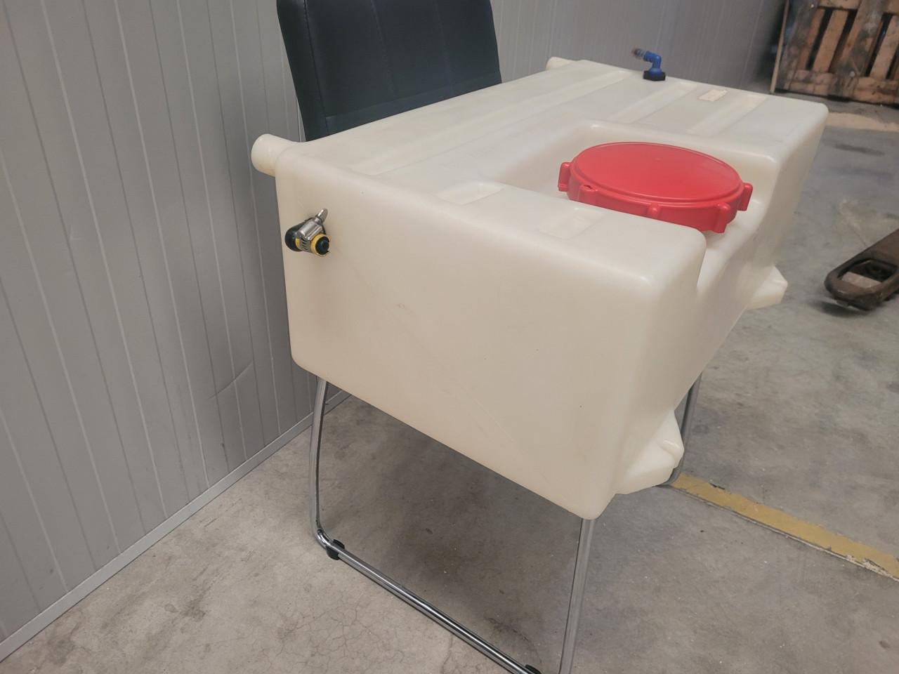 Drinkwatertank voor caravan of camper