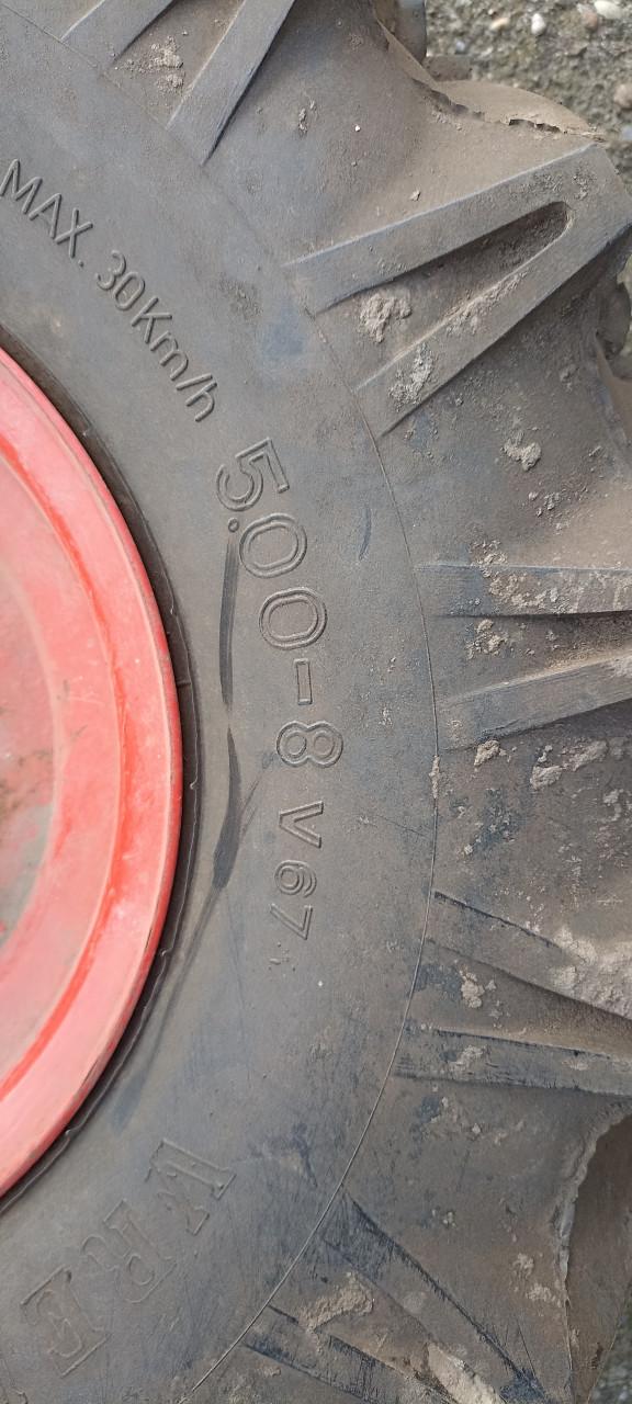 Te koop Vredestein banden 500-8-V67