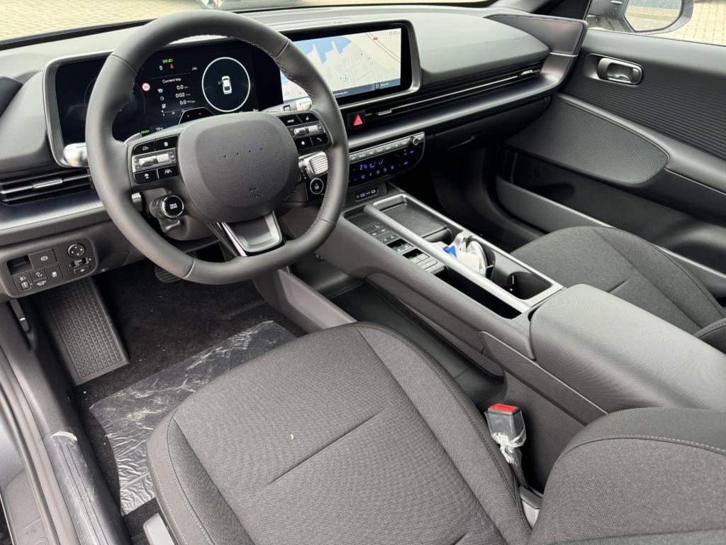 Hyundai Ioniq 6 pure edition 63 kwh