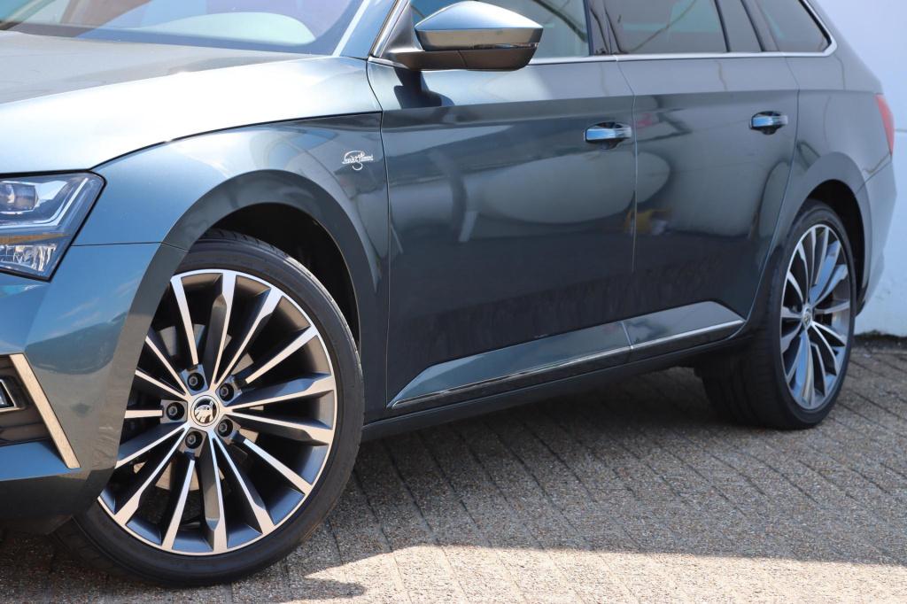 Skoda Superb combi 1.4 tsi iv laurin & klement 218pk dsg6
