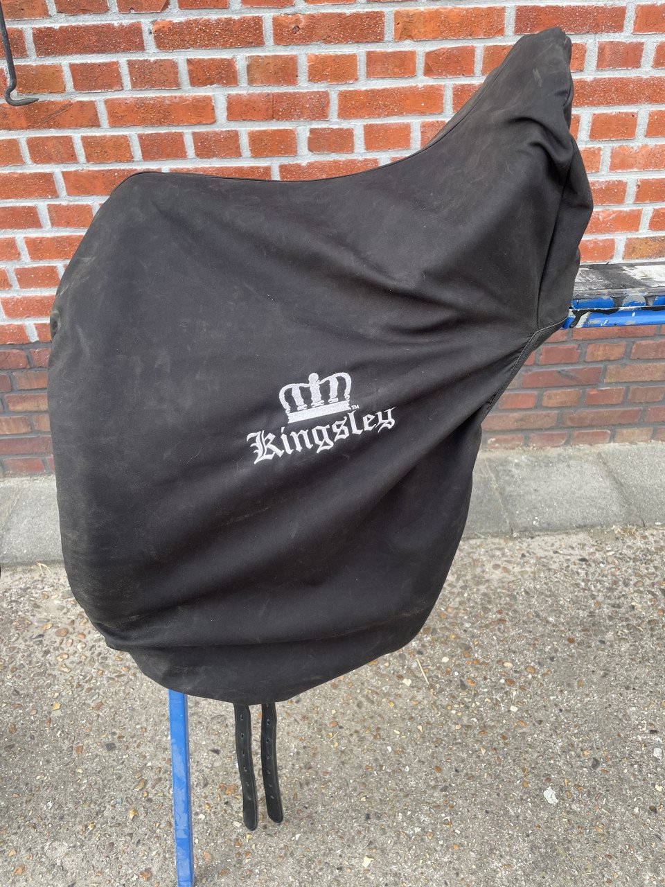 Dressuurzadel Kingsley in nieuwstaat
