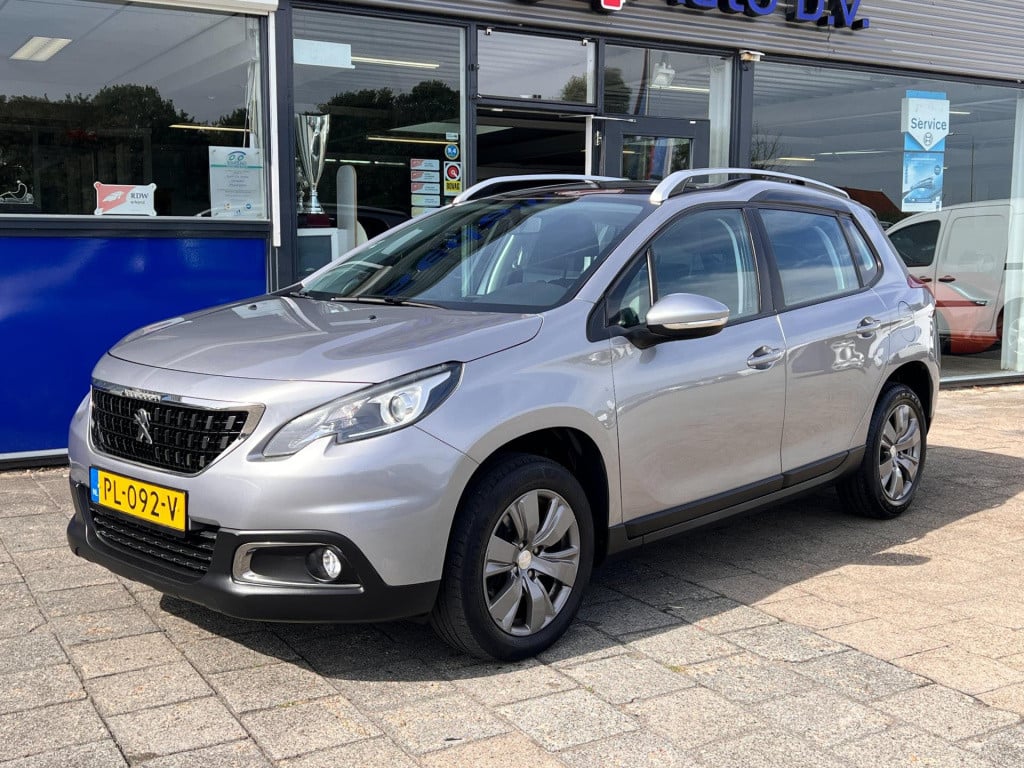 Peugeot 2008 1.2 puretech blue lion