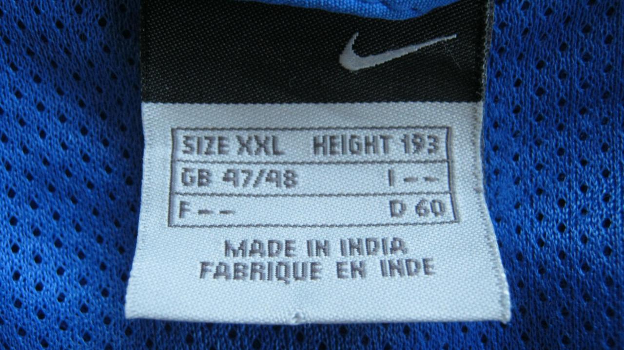 Nike trainingspak maat xxl voor 50 euro