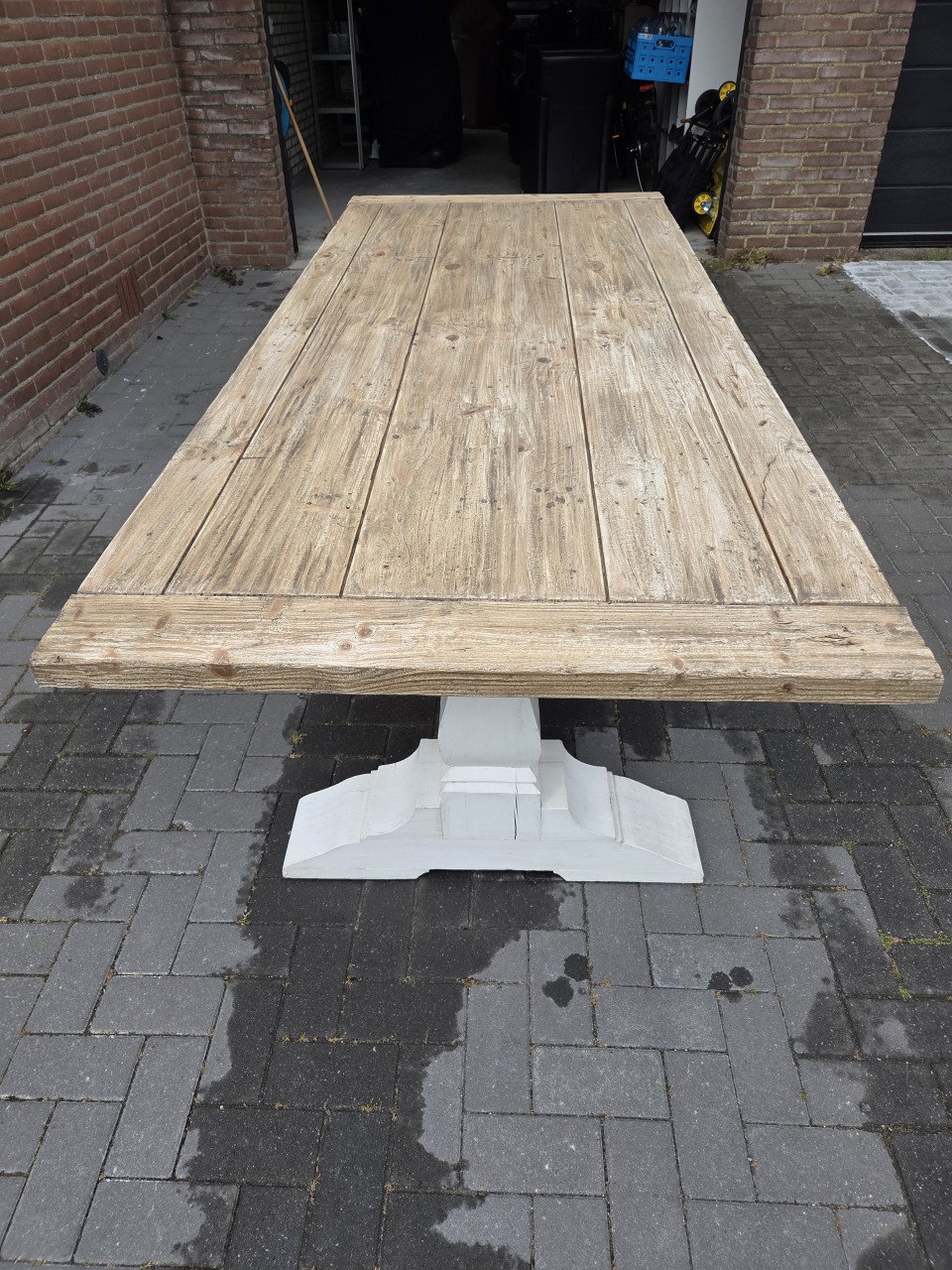 Grote landelijke massief houten eettafel