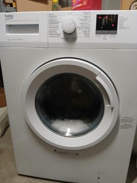 Beko wasautomaat € 65,-