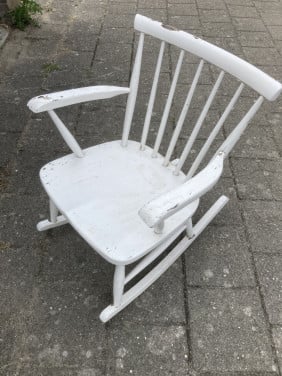Houten schommelstoel