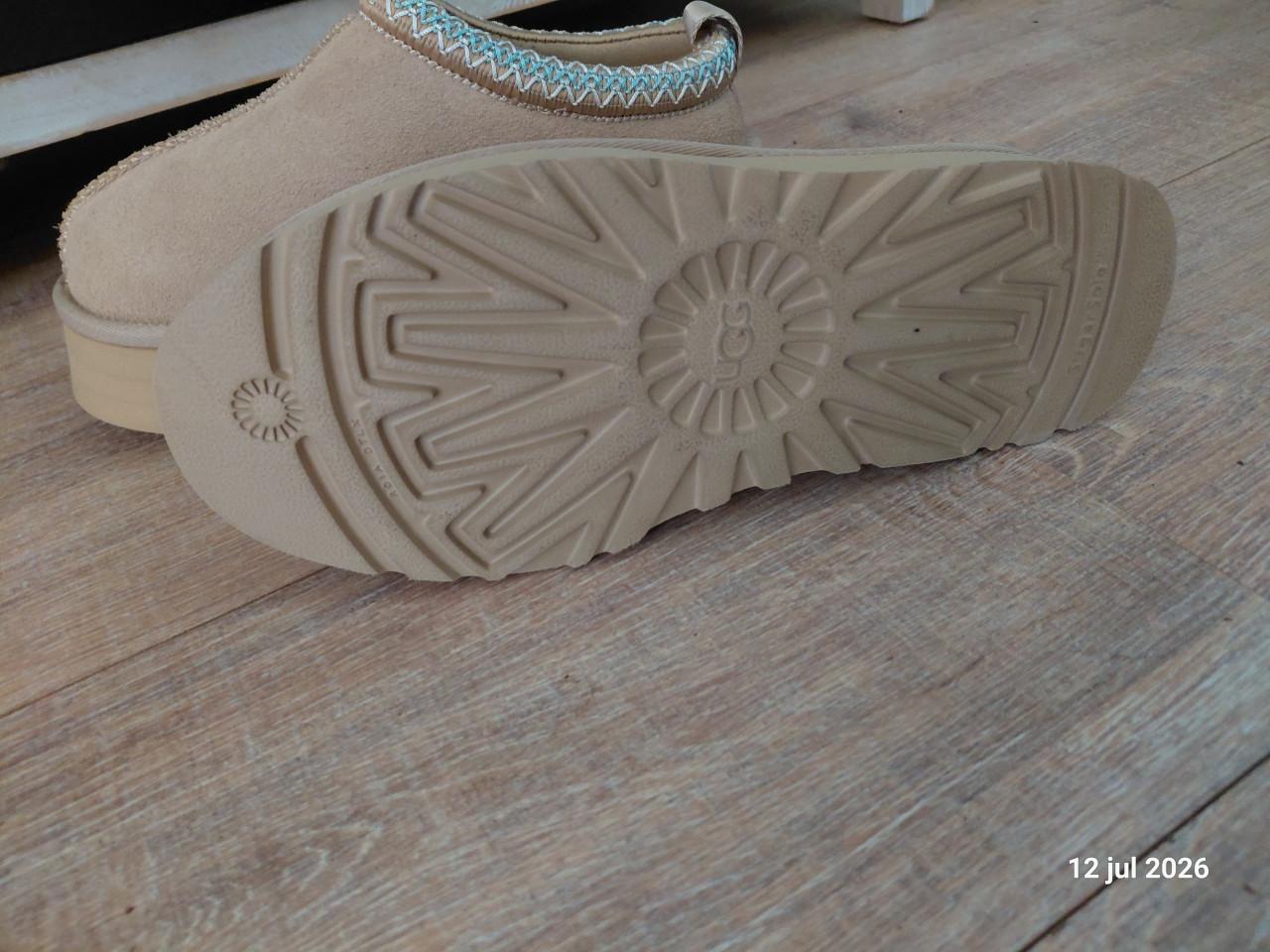 UGG Tasman Instappers- Sand Maat 39 NIEUW!