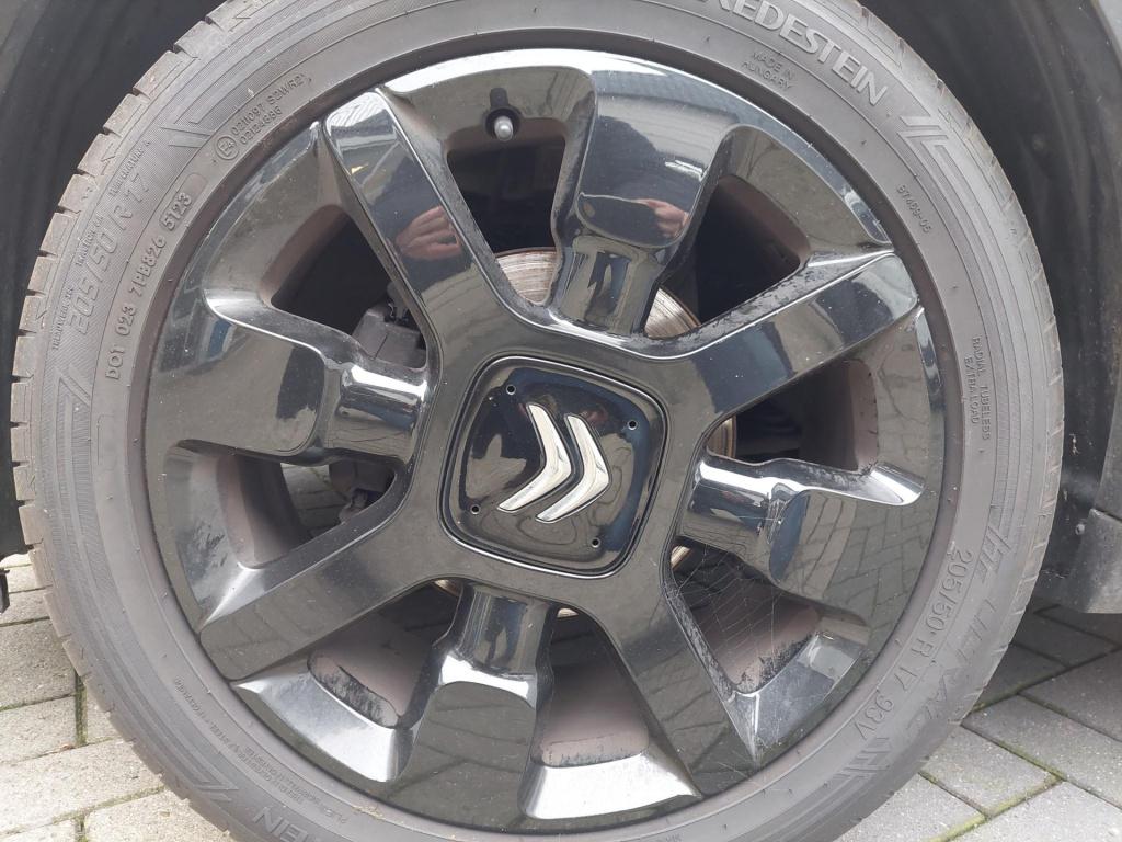 Citroen C3 1.2 shine clima/nav/cam