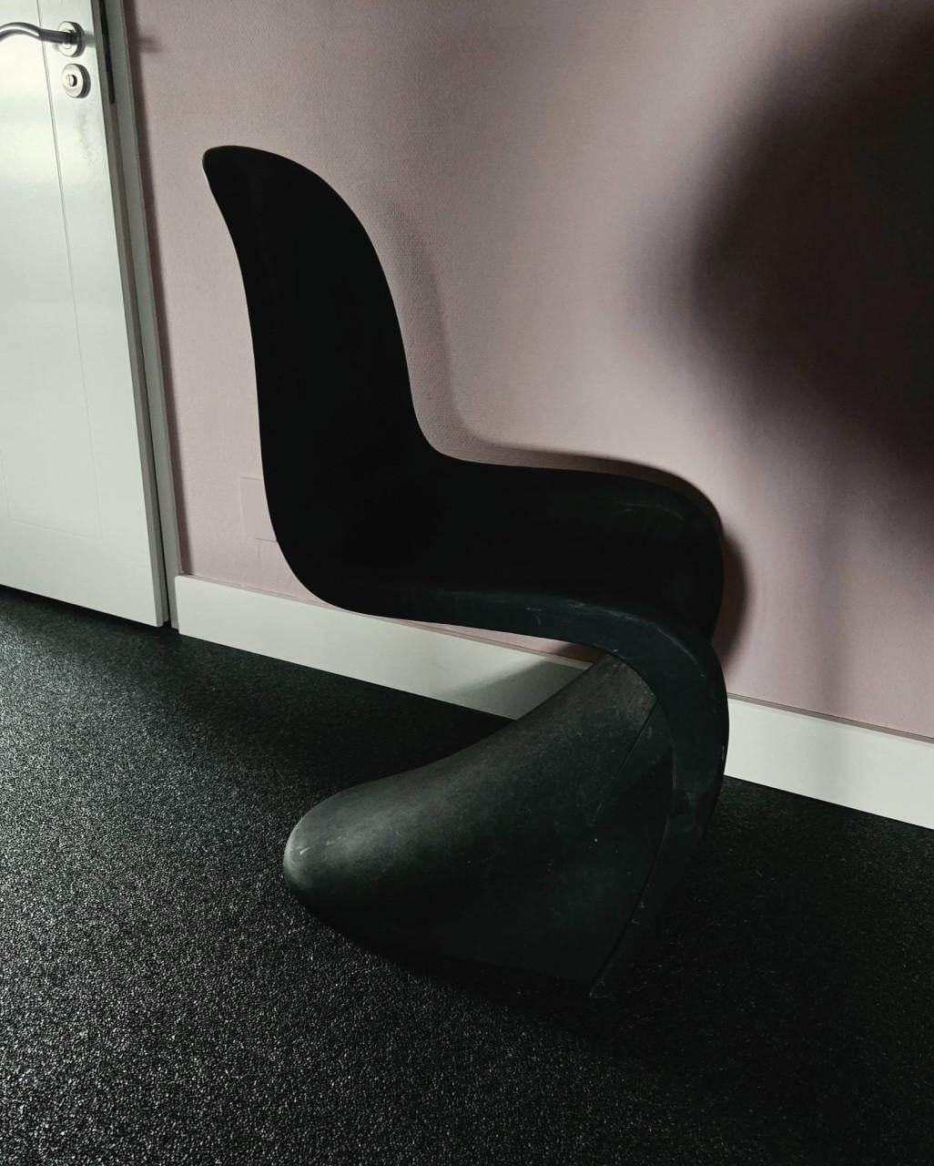 Zwarte design stoelen voor buiten/tuin