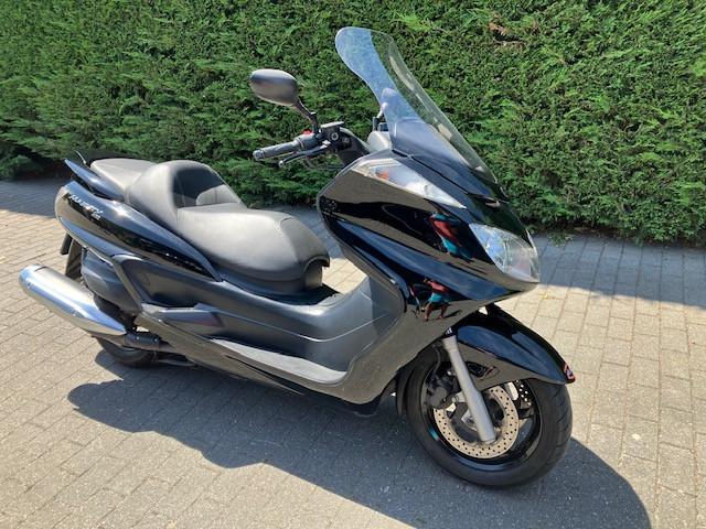Motorscooter Yamaha 400 cc