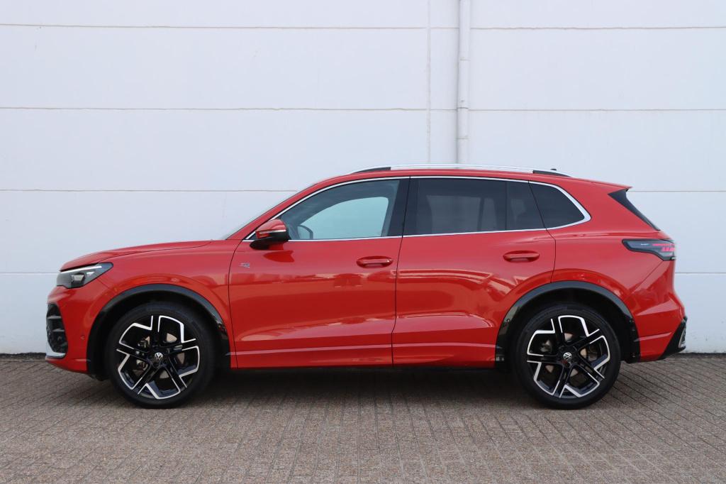 Volkswagen Tiguan 1.5 etsi r-line edition dsg7 150pk black style