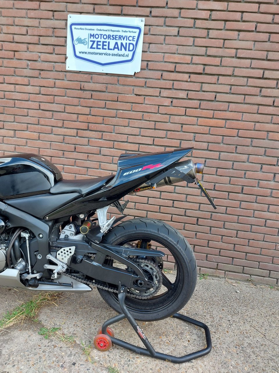 Honda CBR 600RR (Full Black)