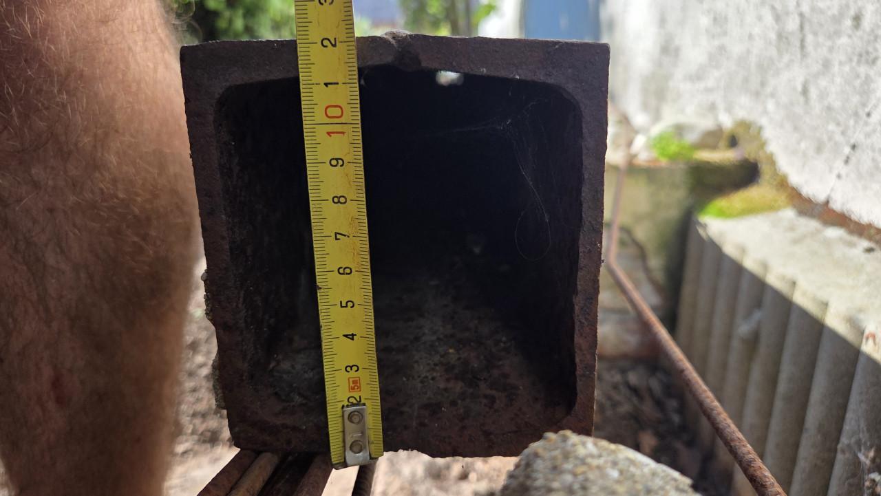 Ijzeren balk, 3 meter lang, 11x12 cm