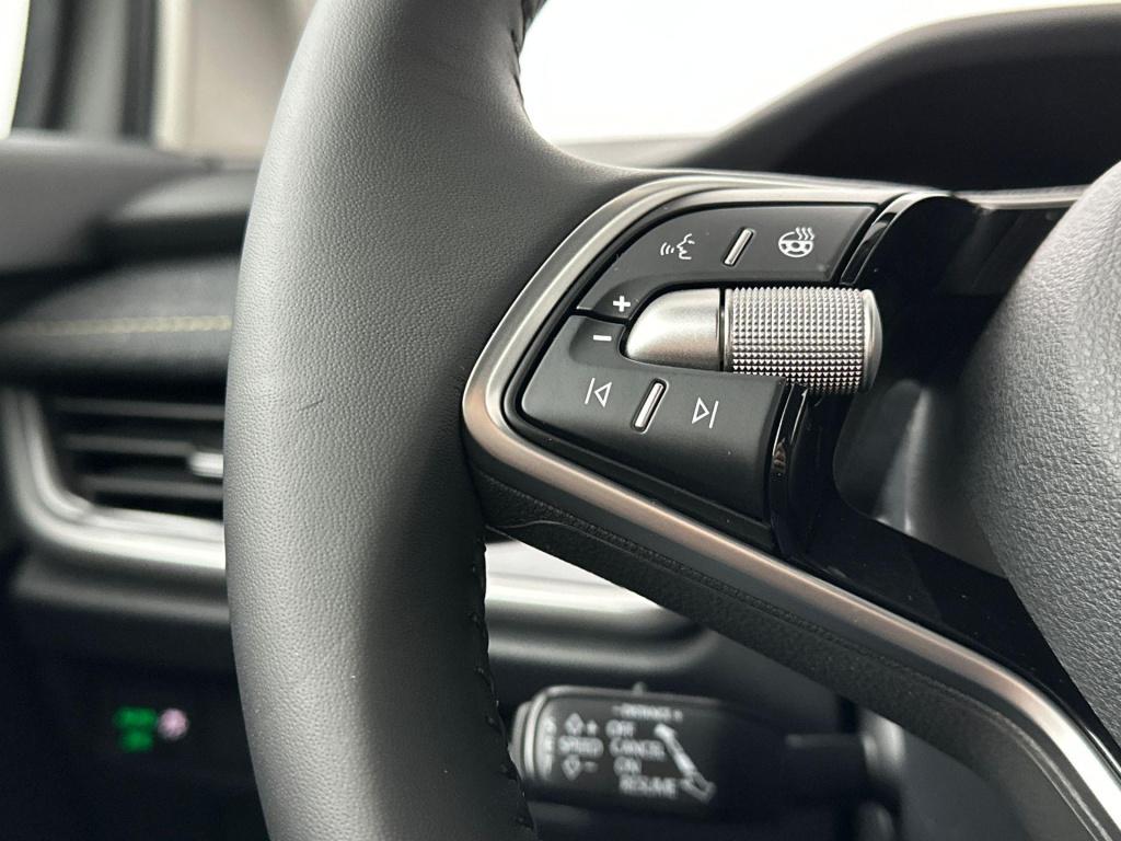 Skoda Elroq business edition tour elektromotor 150 kw / 204 pk