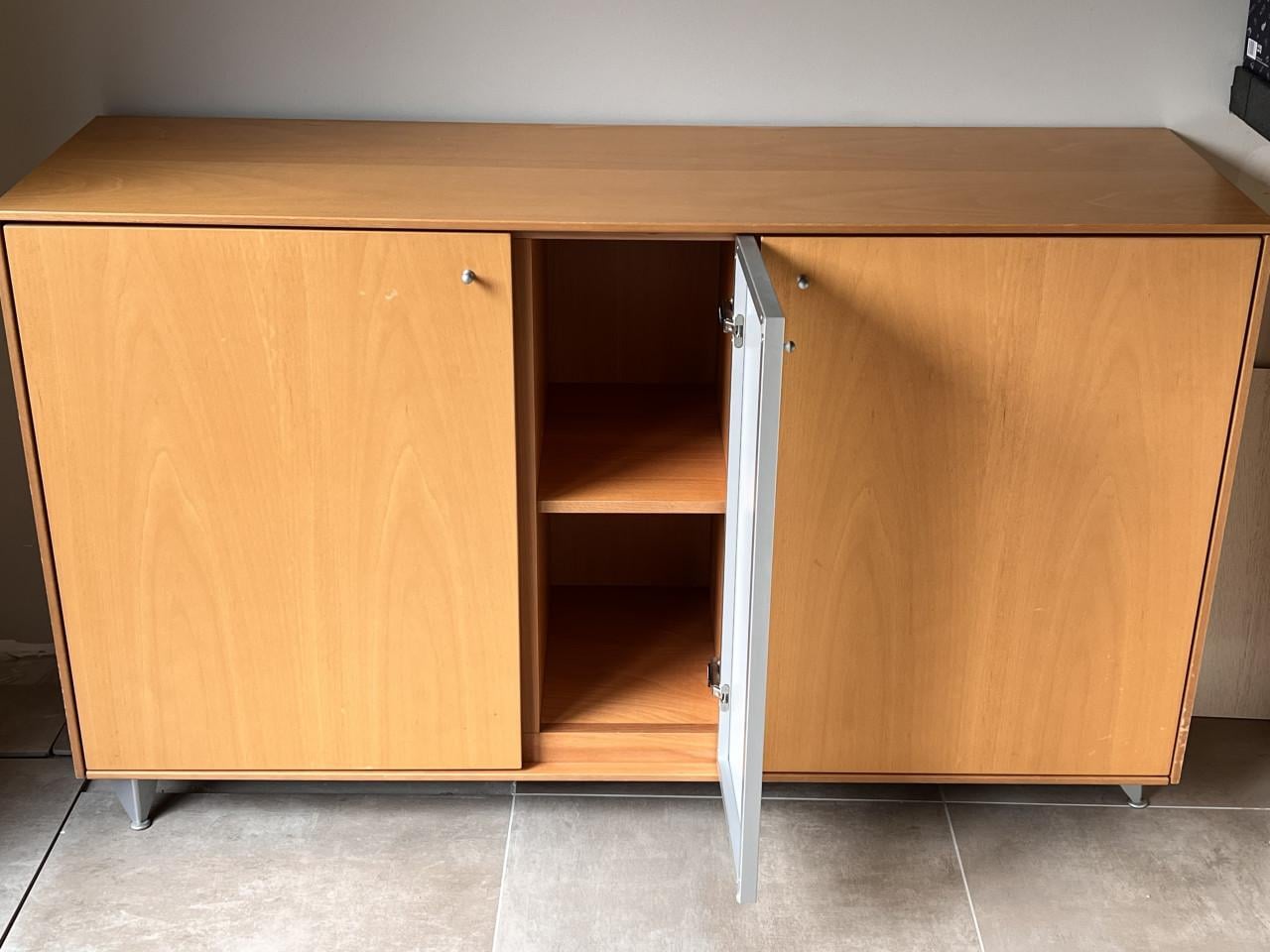 3 deurs lichtbeuken dressoir