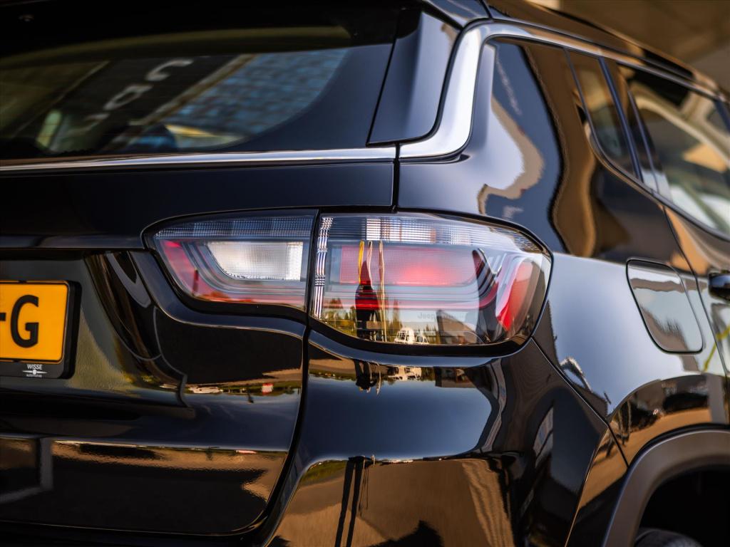 Jeep Compass 1.3t 4xe plug-in hybrid 190pk altitude automaat | trekhaak | c