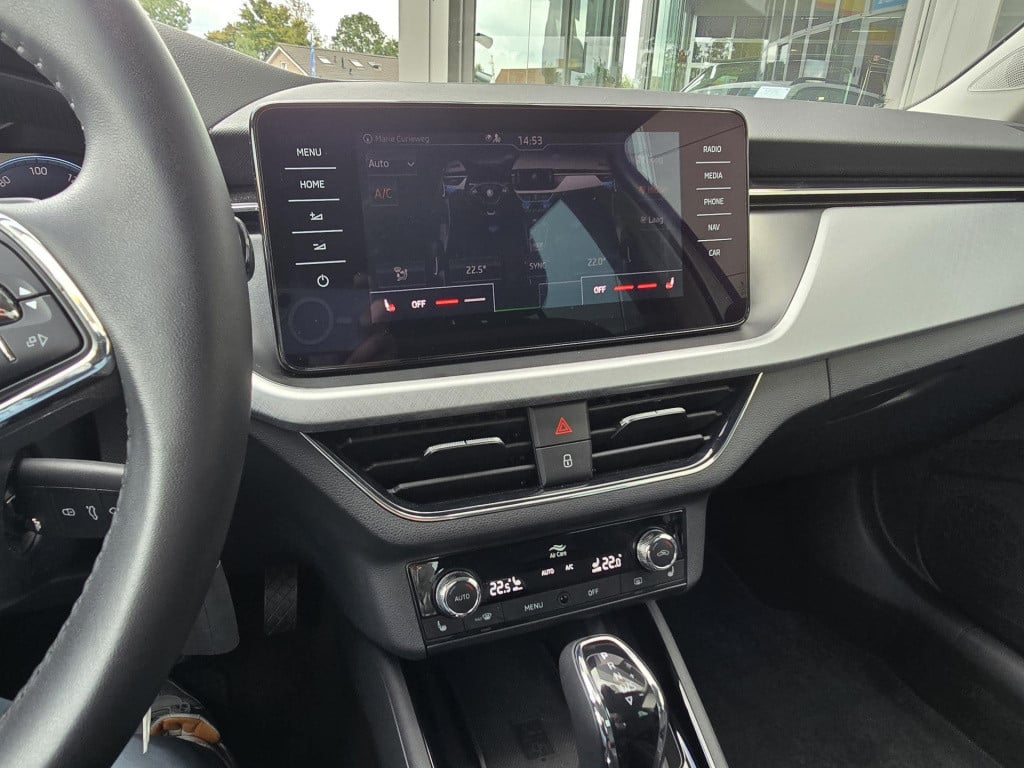 Skoda Kamiq 1.0 tsi selection virtual cockpit android auto navigatie pdc v+