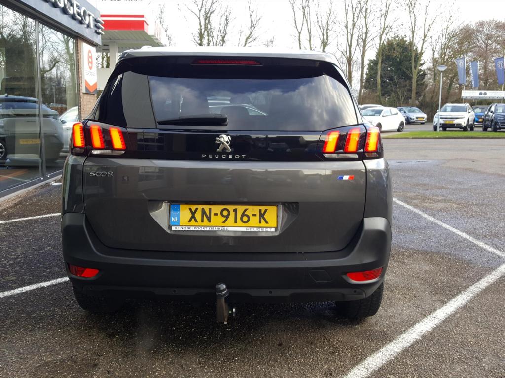 Peugeot 5008 blue l. executive 1.2pt-130pk (vol)automaat(eat8) 7-pers. | vo