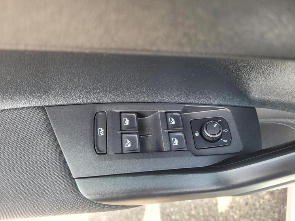 Volkswagen Polo 1.0 tsi highline