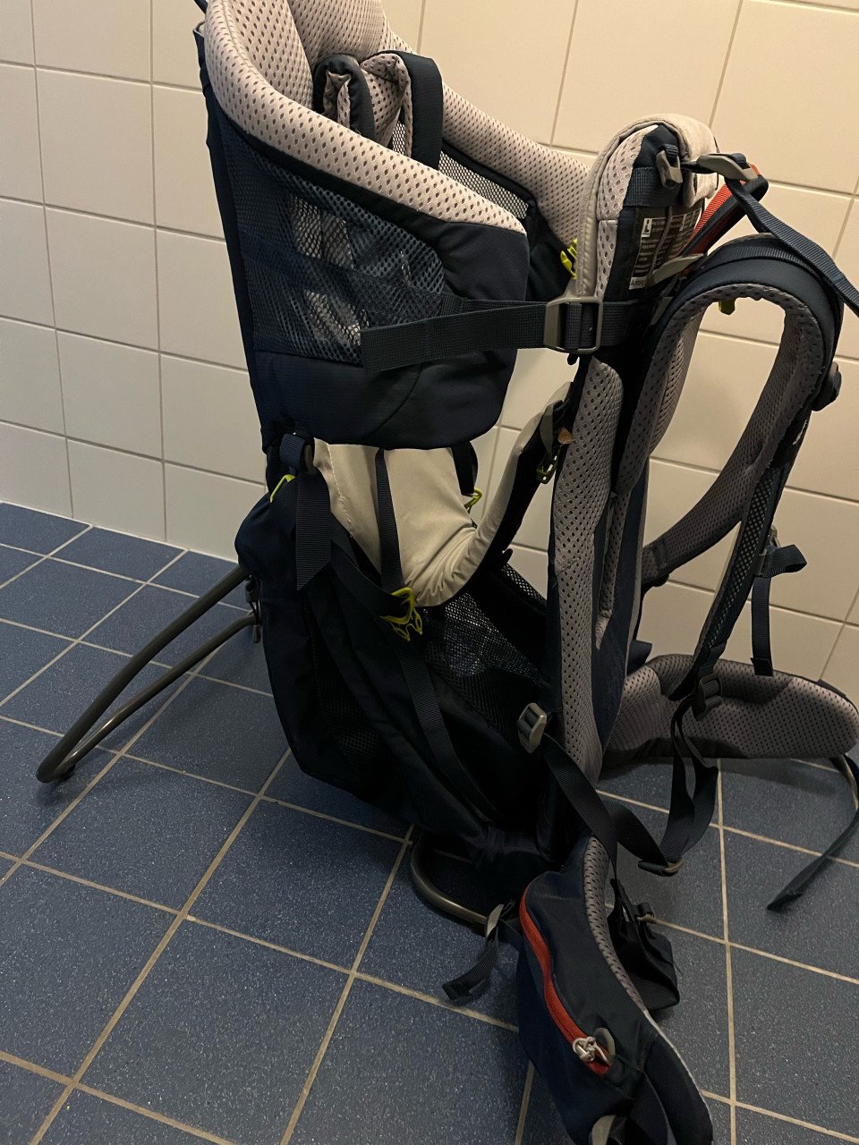 Kinderdrager rugzak {Deuter}