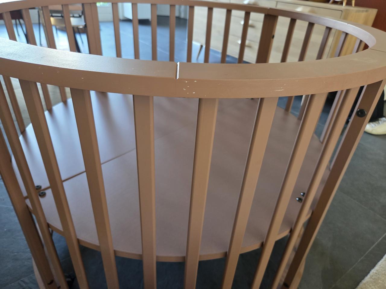 Europe baby box circa terra, ronde box
