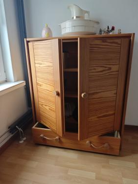 Dressoir met 2 nachtkastjes