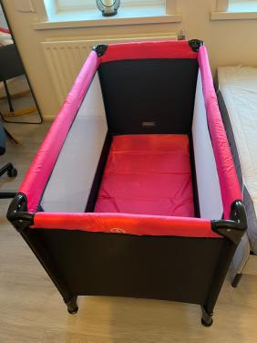 Campingbed met extra matrasje