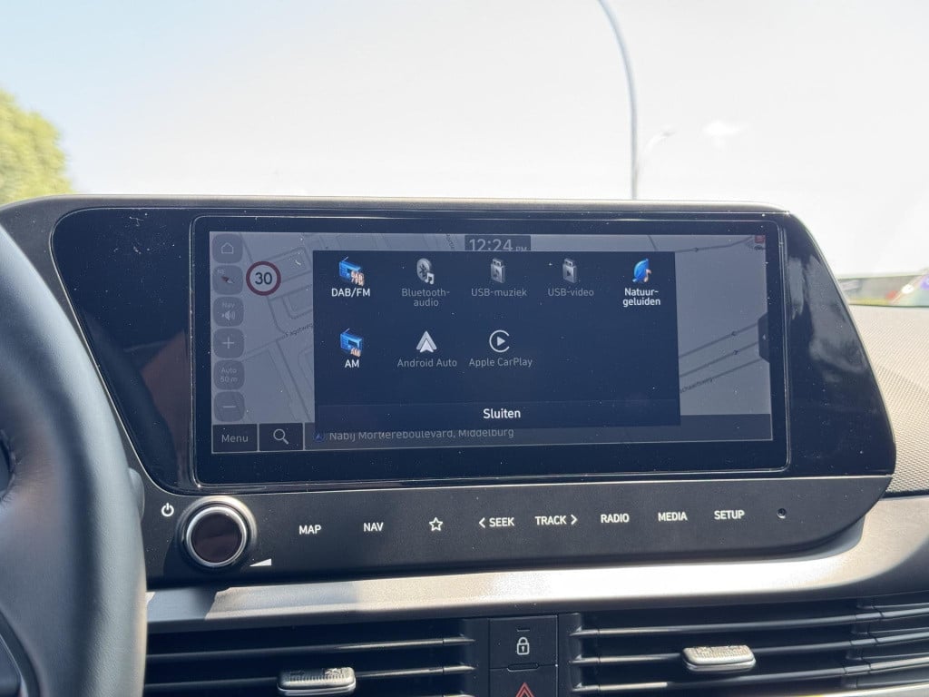 Hyundai Bayon 1.0 t-gdi premium automaat | trekhaak | navigatie | camera | 