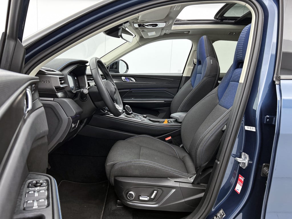 Lynk & Co 01 1.5 phev | panoramadak