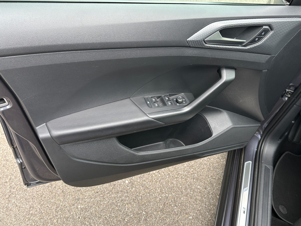 Volkswagen T-cross 1.5 tsi 150pk dsg 2x r-line | camera | virtual cockpit |