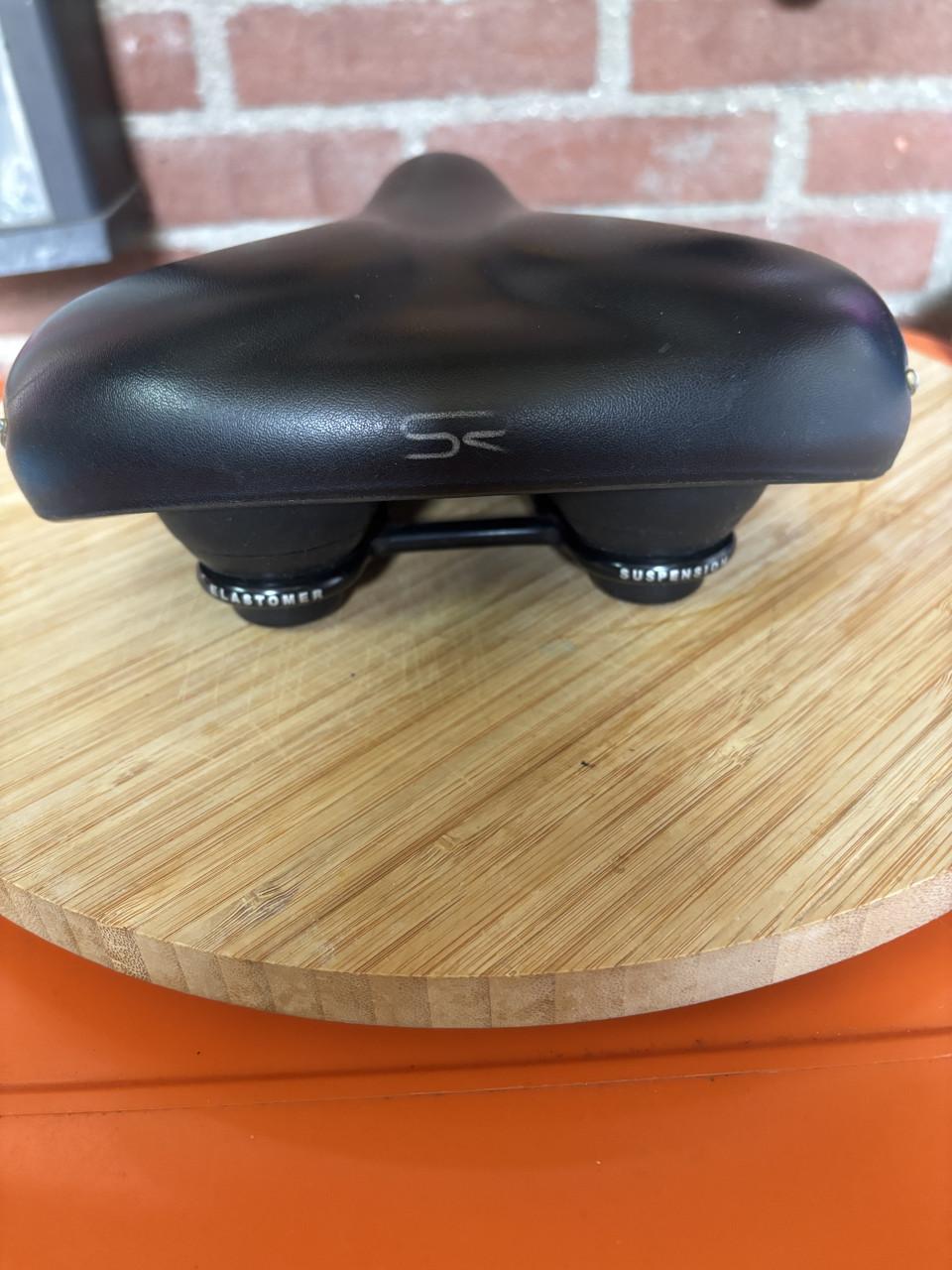 Te koop 3x fietszadels