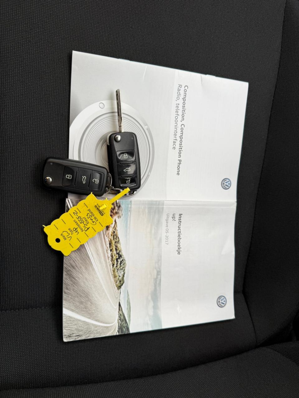 Volkswagen UP! 1.0 bmt move up!