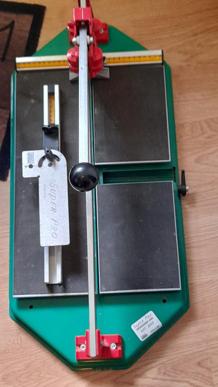 Watergekoelde tegelsnijder