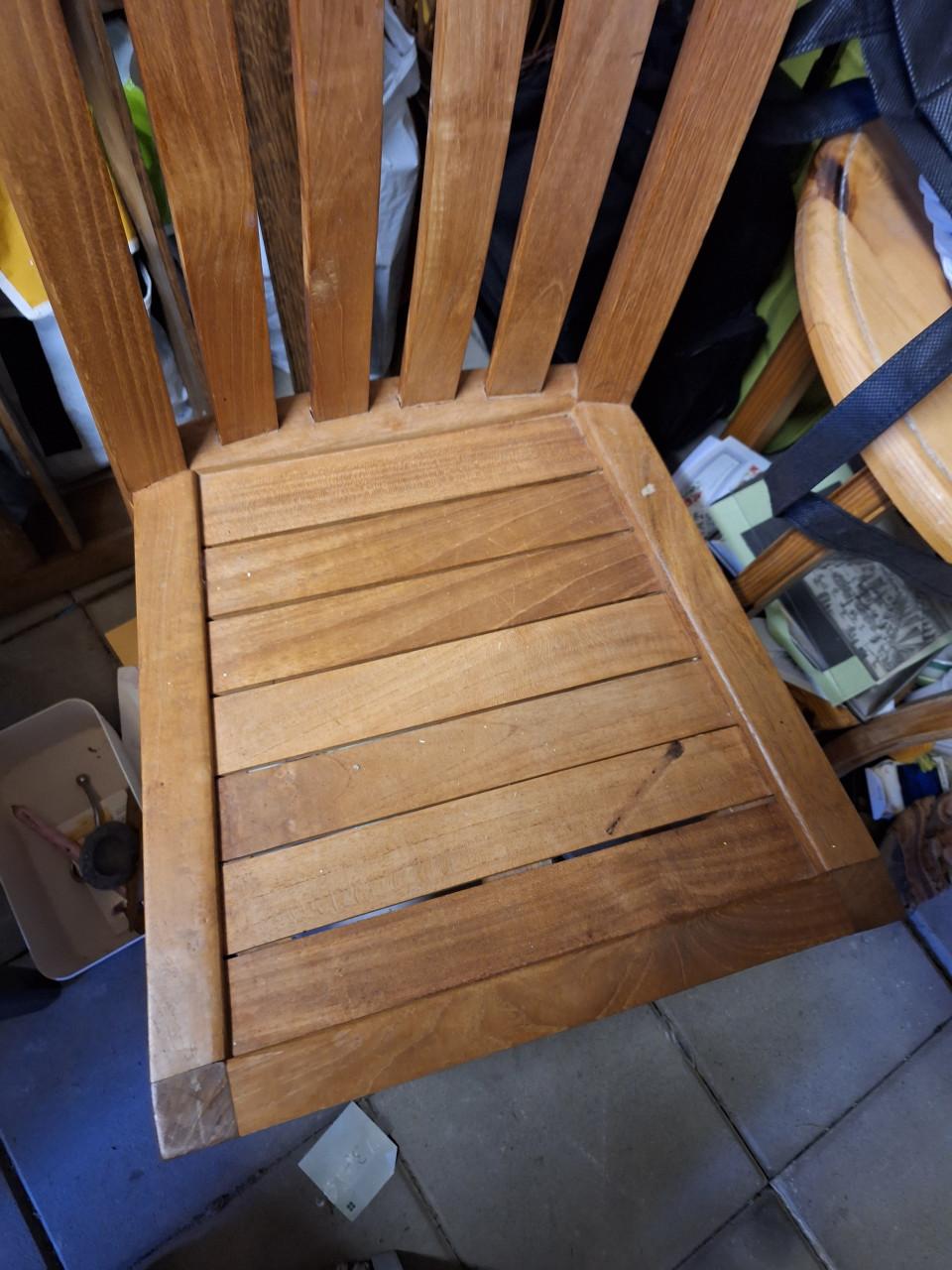Houten stoel