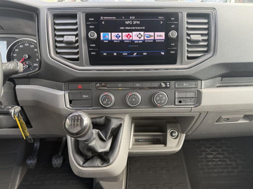 Volkswagen Crafter 35 2.0 tdi l3 open laadbak | pick up | 3t trekgew. | nav