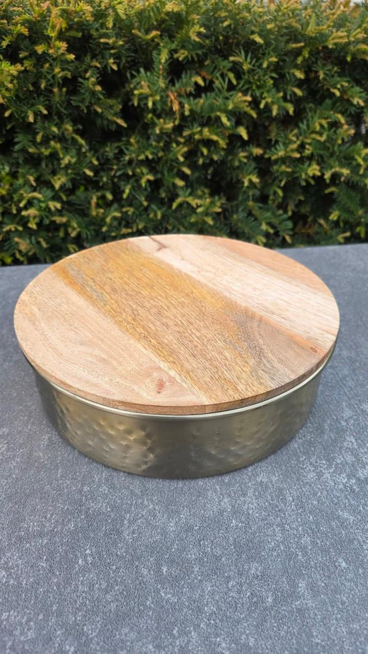 🌿 Nieuwe Metalen box met mango houten deksel.