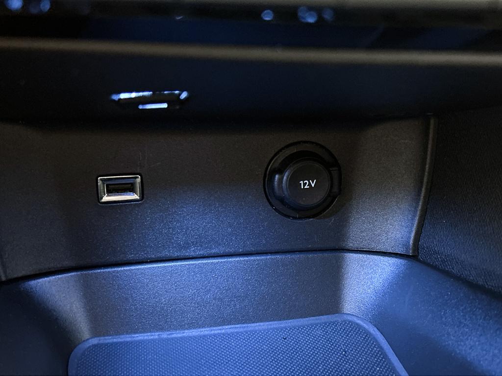 Peugeot 3008 130pk automaat allure pack | rijklaar | stoelverwarming |
