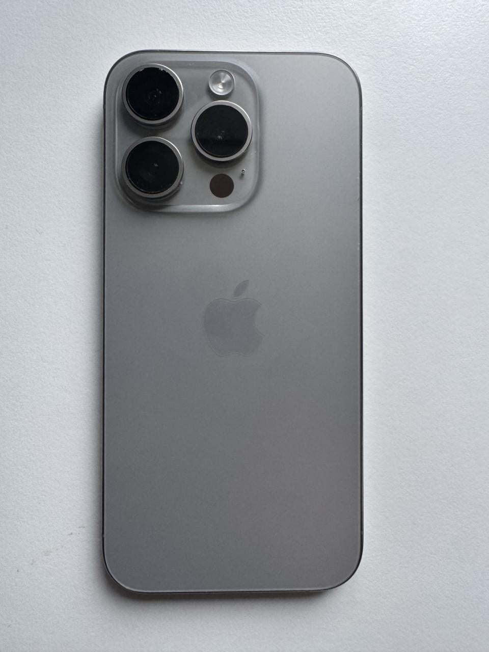 Iphone 15 pro 128gb ZGAN