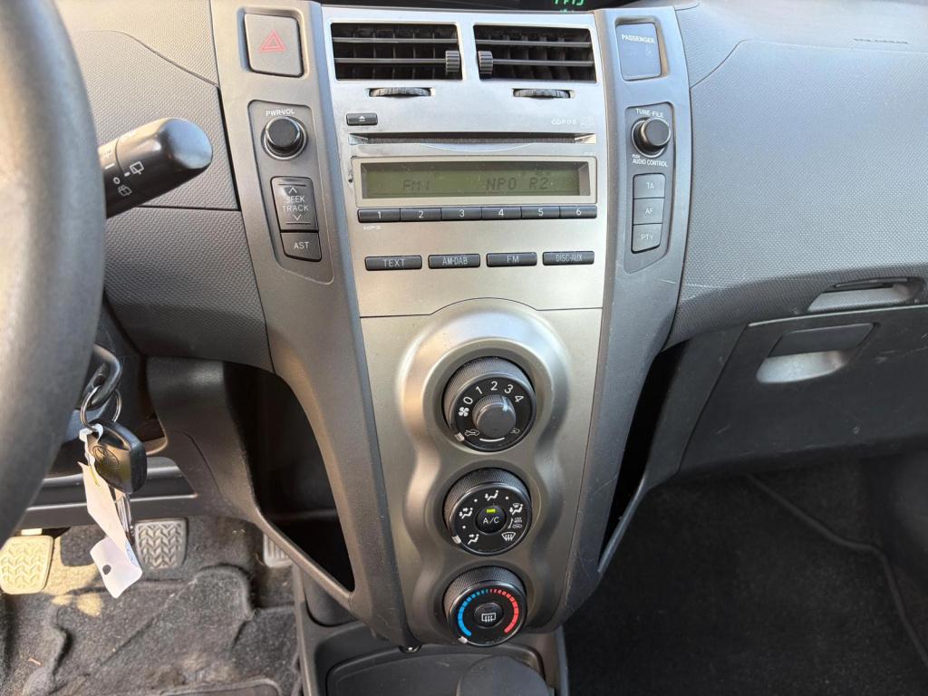 Toyota Yaris 1.3 vvti comfort/150.000 nap/airco/nette auto/