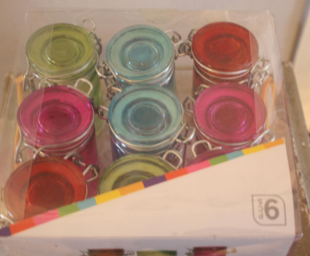 Set van 9 glazen gekleurde weckpotjes