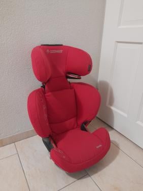 Rode Maxi cosi  ferofix  Autostoel  met isofix  15 / 36 kg (z.g.a.n.)