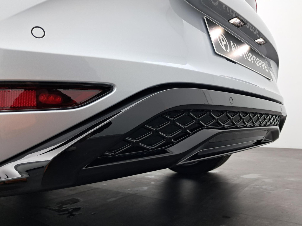 Volkswagen Id.3 gtx performance 79 kwh accu, 240 kw / 326 pk hatch