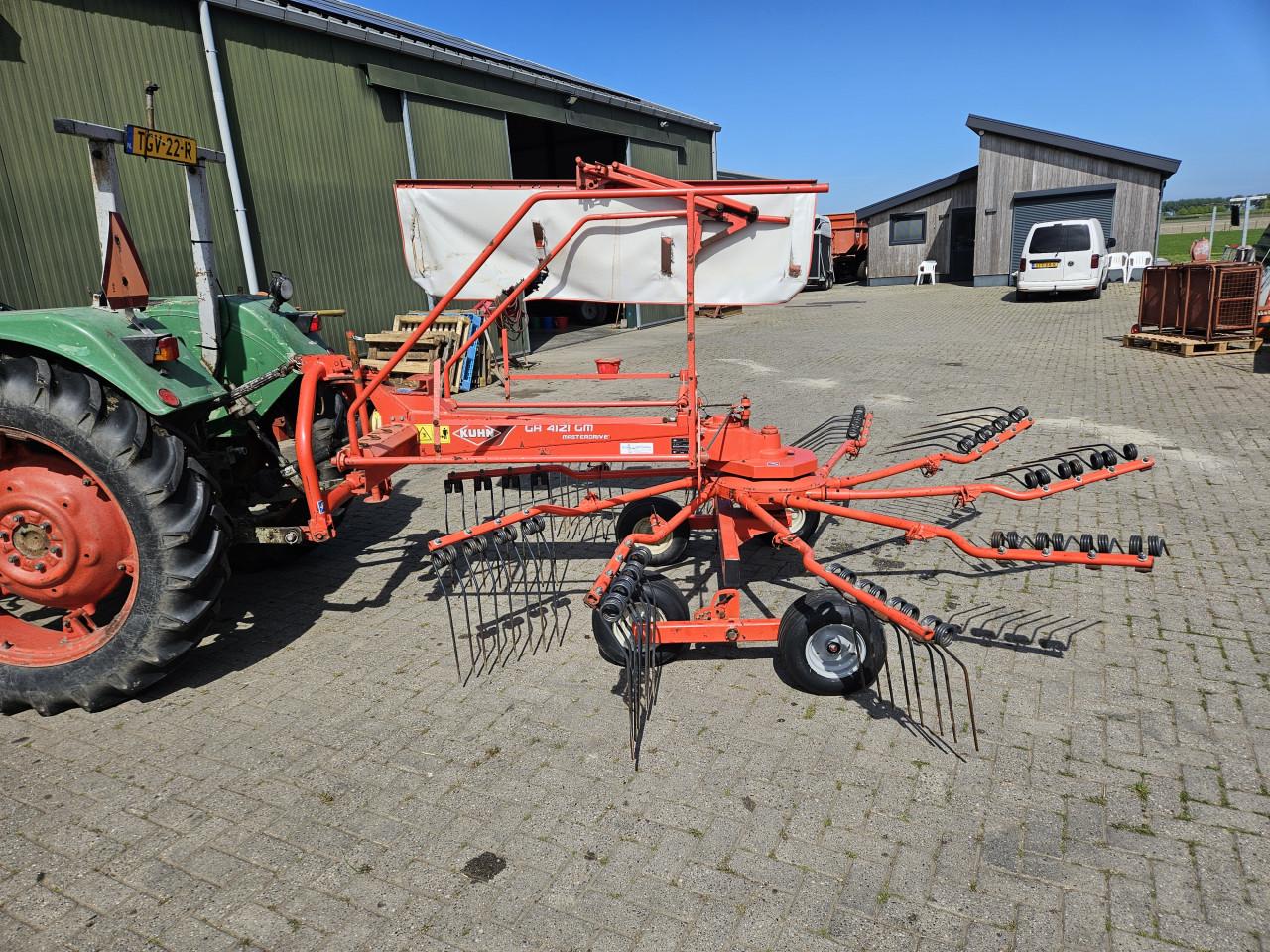 Kuhn zwadhark GA 4121 GM