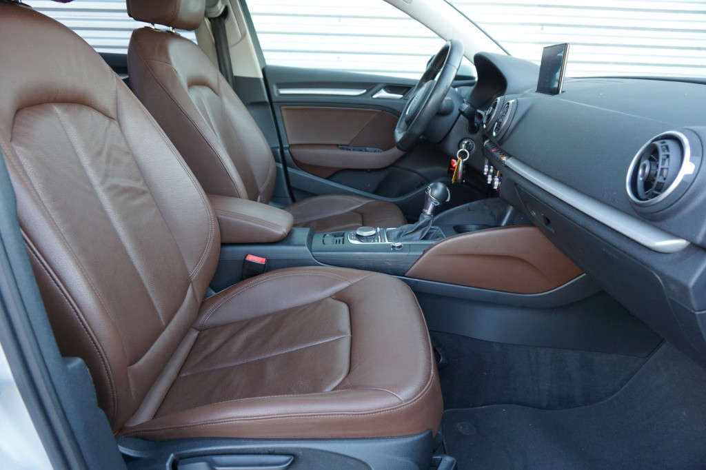 Audi A3 limousine 1.8 tfsi quattro ambition automaat panoramadak / leder / 
