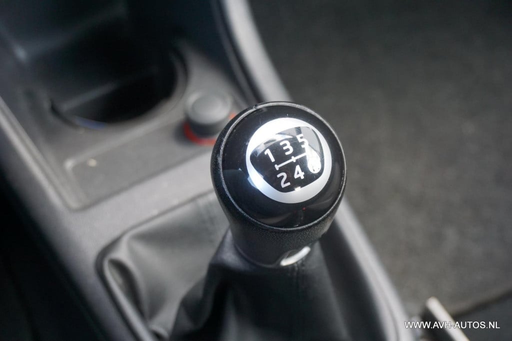 Volkswagen UP! 1.0 move up!