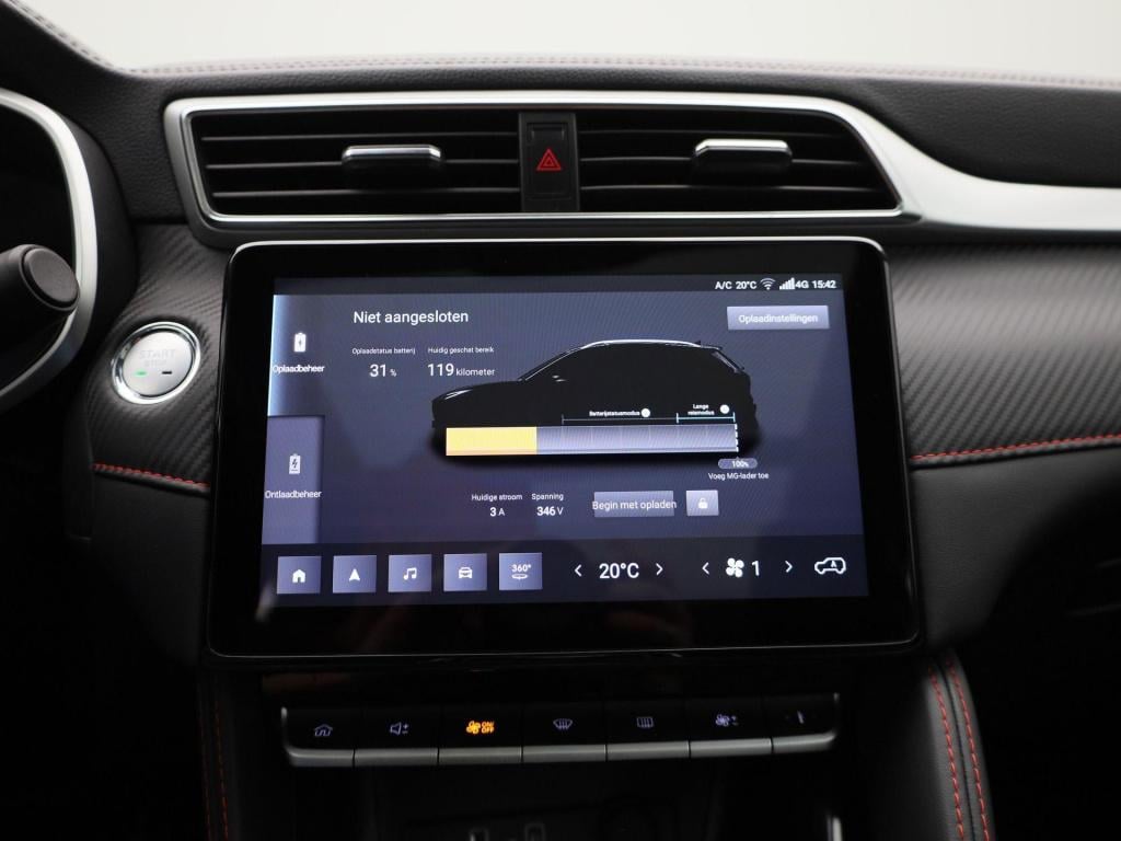 MG Zs Ev long range luxury 70 kwh | automaat | panoramadak | leder | naviga