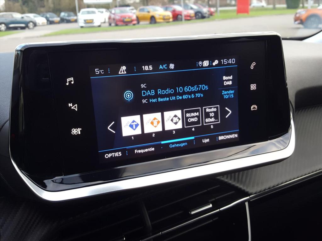 Peugeot 2008 1.2 pt 100pk allure trekhaak afneembaar | navigatie | apple ca